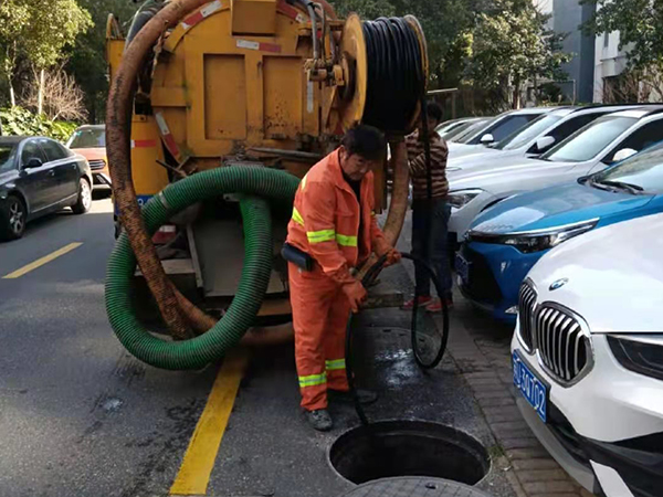 瑞溪镇排污管道清淤