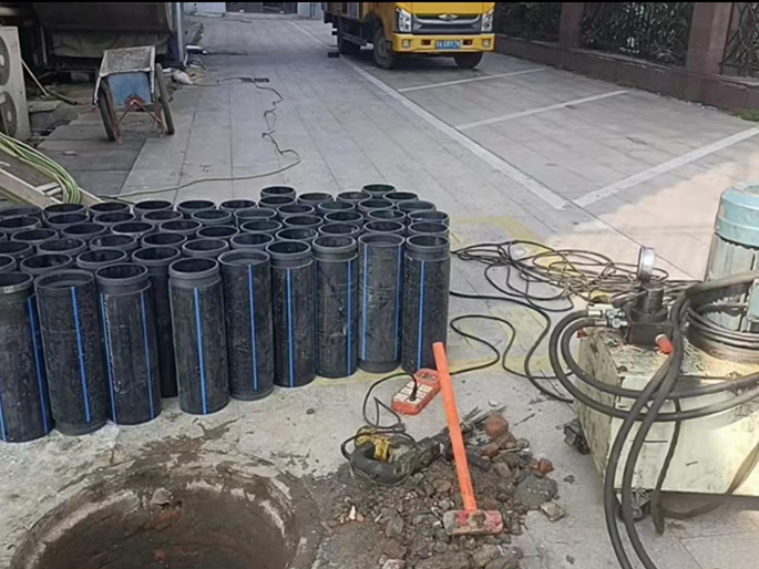 瑞溪镇PE置换管厂家 DN315置换管 非开挖管短管置换